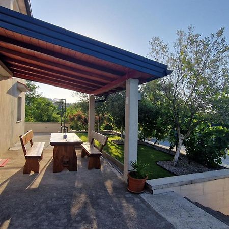Apartments In Rijeka, Free Parking And Large Terrace, 15Min Drive From The Beach Ngoại thất bức ảnh